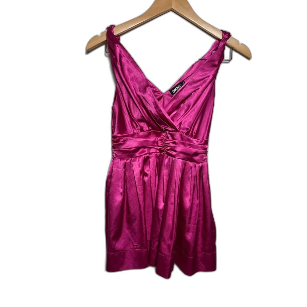 DKNY Blouse Women's Size 2 Pink Purple y2k babydoll going out top tank satin